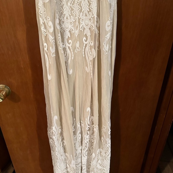 Champagne maxi dress with lace size large - Picture 9 of 12